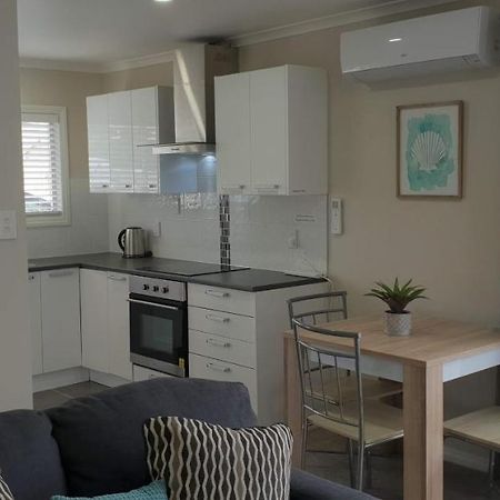 Rose Apartments Unit 6 Central Rotorua-Accommodation&Spa Esterno foto