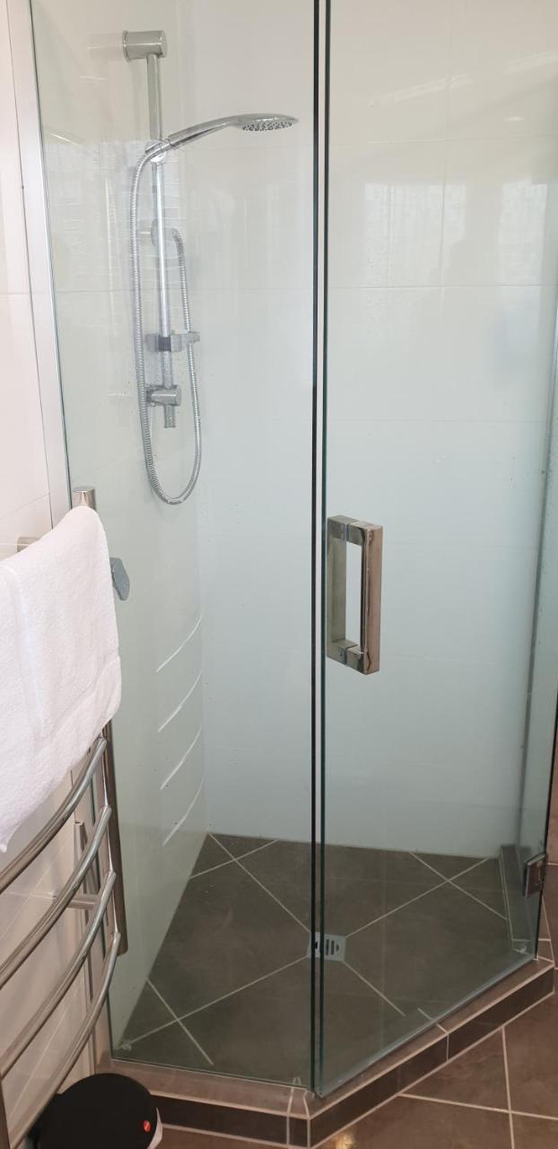 Rose Apartments Unit 6 Central Rotorua-Accommodation&Spa Esterno foto