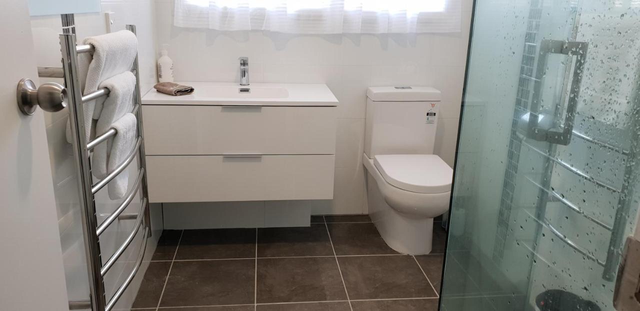 Rose Apartments Unit 6 Central Rotorua-Accommodation&Spa Esterno foto
